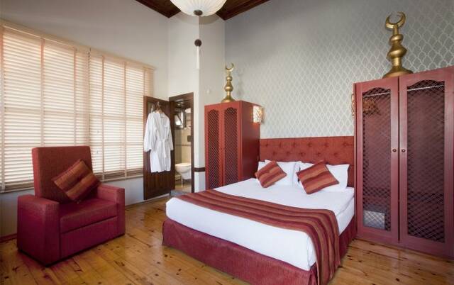 Slaapkamer van Hotel Alp Pasa in Antalya