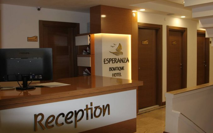 Entree van Hotel Esperanza Boutique in Antalya