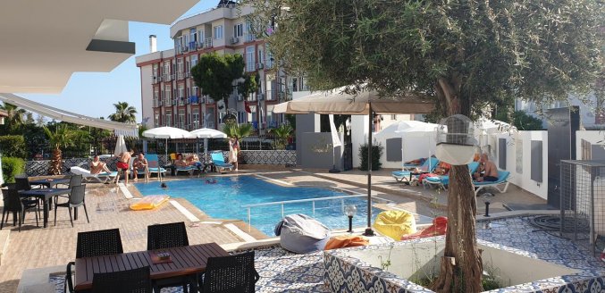 Zwembad van Hotel Esperanza Boutique in Antalya