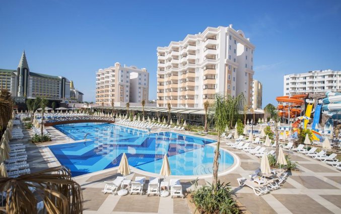 Resort Ramada by Wyndham Lara in Antalya