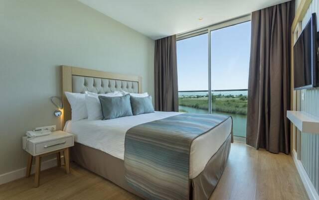 Tweepersoonskamer van Resort en Spa Aska Lara in Antalya