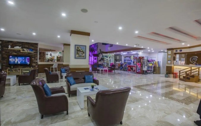 Lobby van Hotel Club Big Blue Suite in Alanya