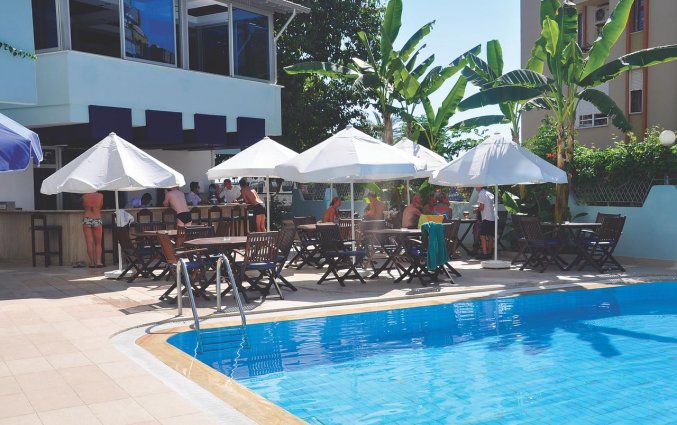 Terras van Hotel Blue Diamond Alya in Alanya