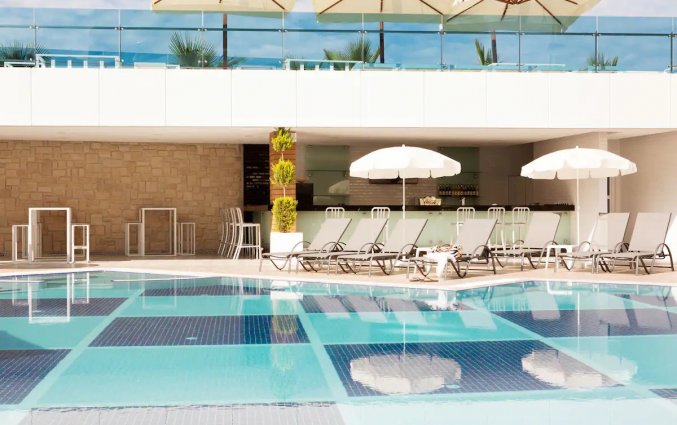 Buitenzwembad van Hotel Sunprime C-Lounge in Alanya