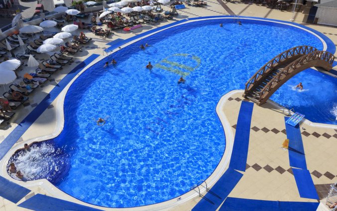 Buitenzwembad van Hotel Diamond Hill Resort in Alanya