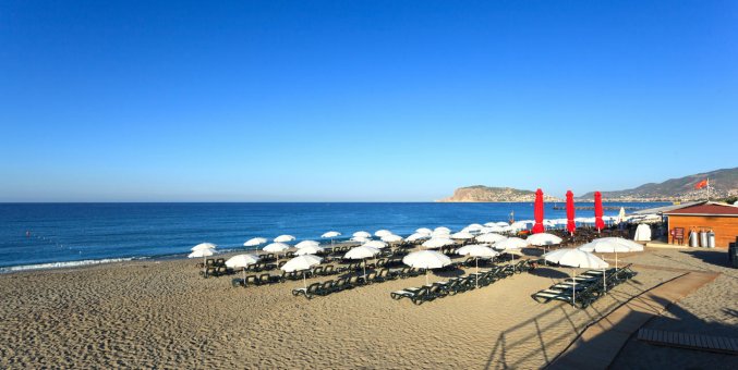 Strand van Hotel Diamond Hill Resort in Alanya