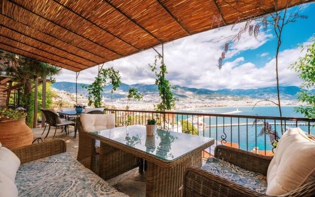 Terras van Hotel Villa Turka in Alanya