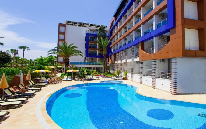 Zwembad van Hotel Gardenia in Alanya