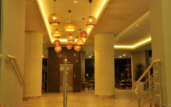 Gang van Aparthotel Vega Green in Alanya