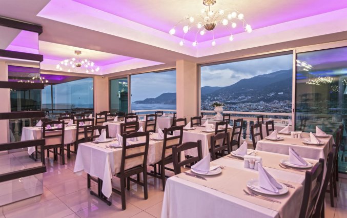 Restaurant van Hotel Sunny Hill Alya in Alanya