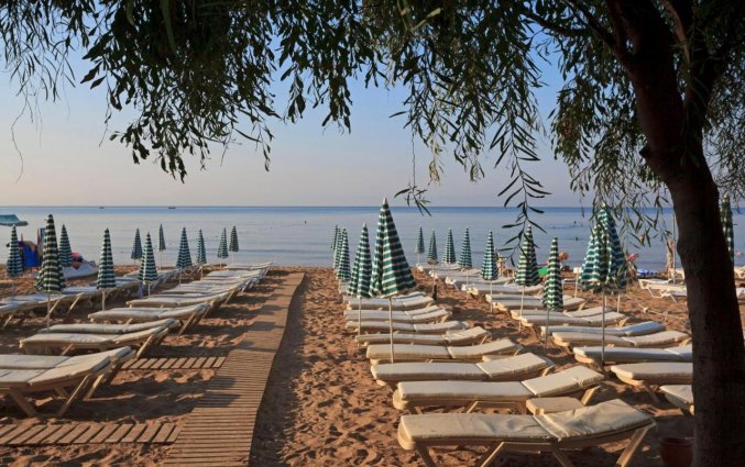 Strand van Miarosa Incekum West Resort