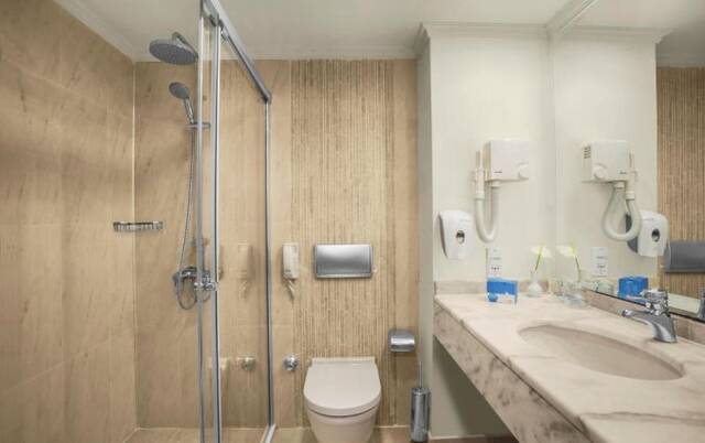 Badkamer van Hotel Asteria bodrum resort