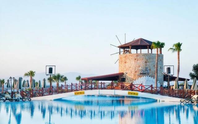 Zwembad van Hotel Asteria bodrum resort