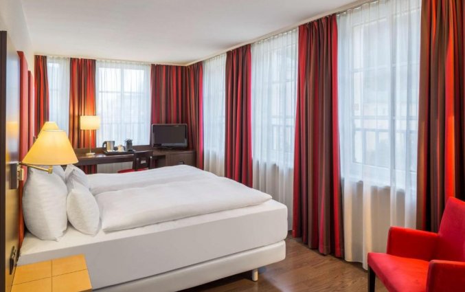 Tweepersoonskamer van hotel NH Salzburg City Salzburg