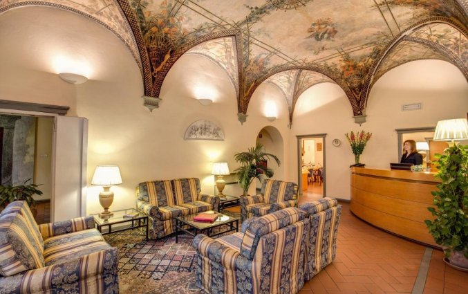 Lobby en receptie van Hotel Botticelli Florence