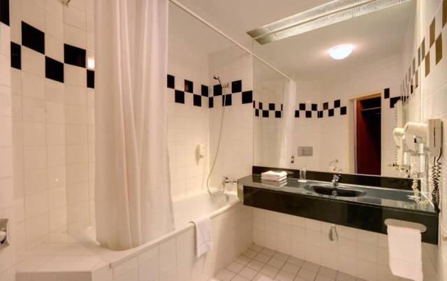 Badkamer van hotel Theatrino Praag
