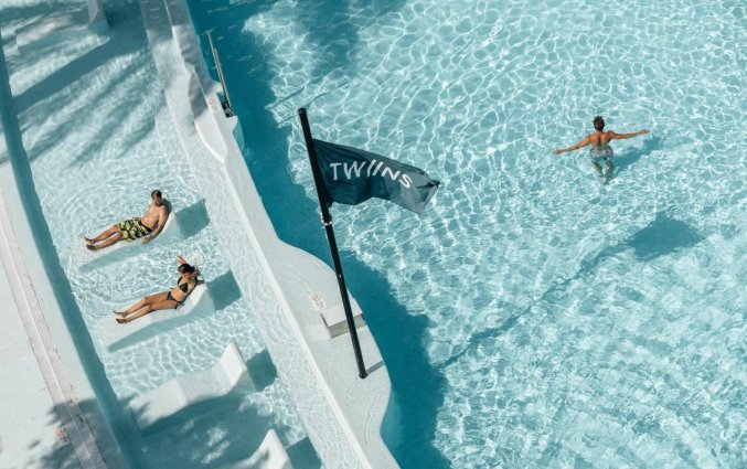 Zwembad van The Ibiza Twiins Ibiza