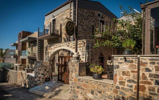 Gebouw van Balsamico Traditional Suites Chersonissos