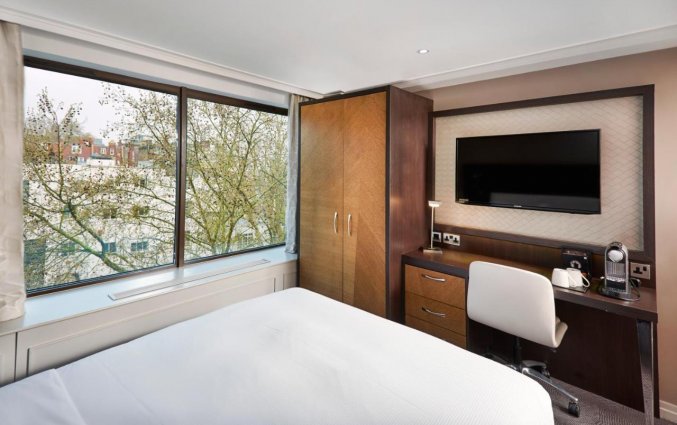 Doubleroom tv Hotel DoubleTree by Hilton Hyde Park