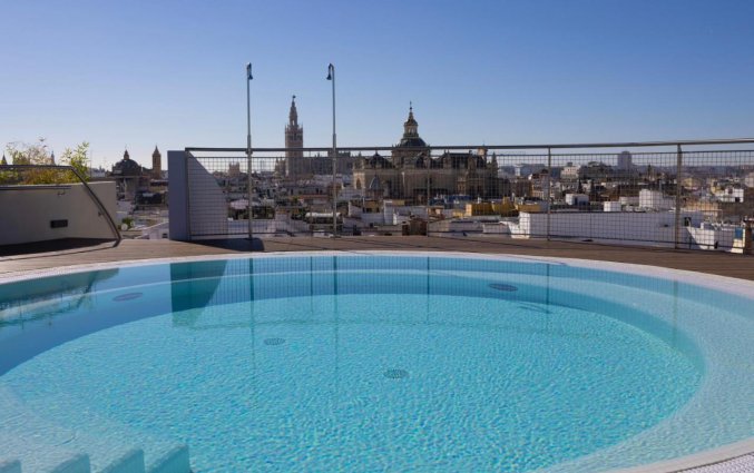 Zwembad Abba Sevilla