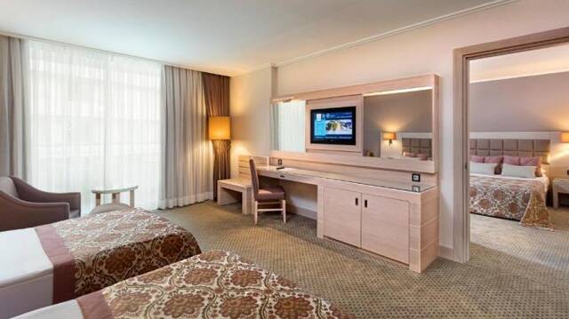 Familiekamer Miracle Resort