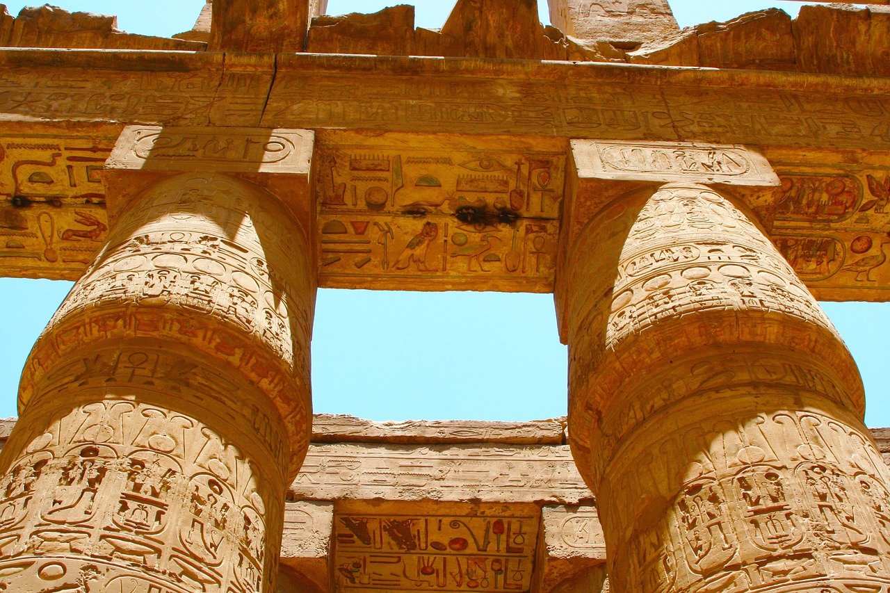 zuilen bij Karnak