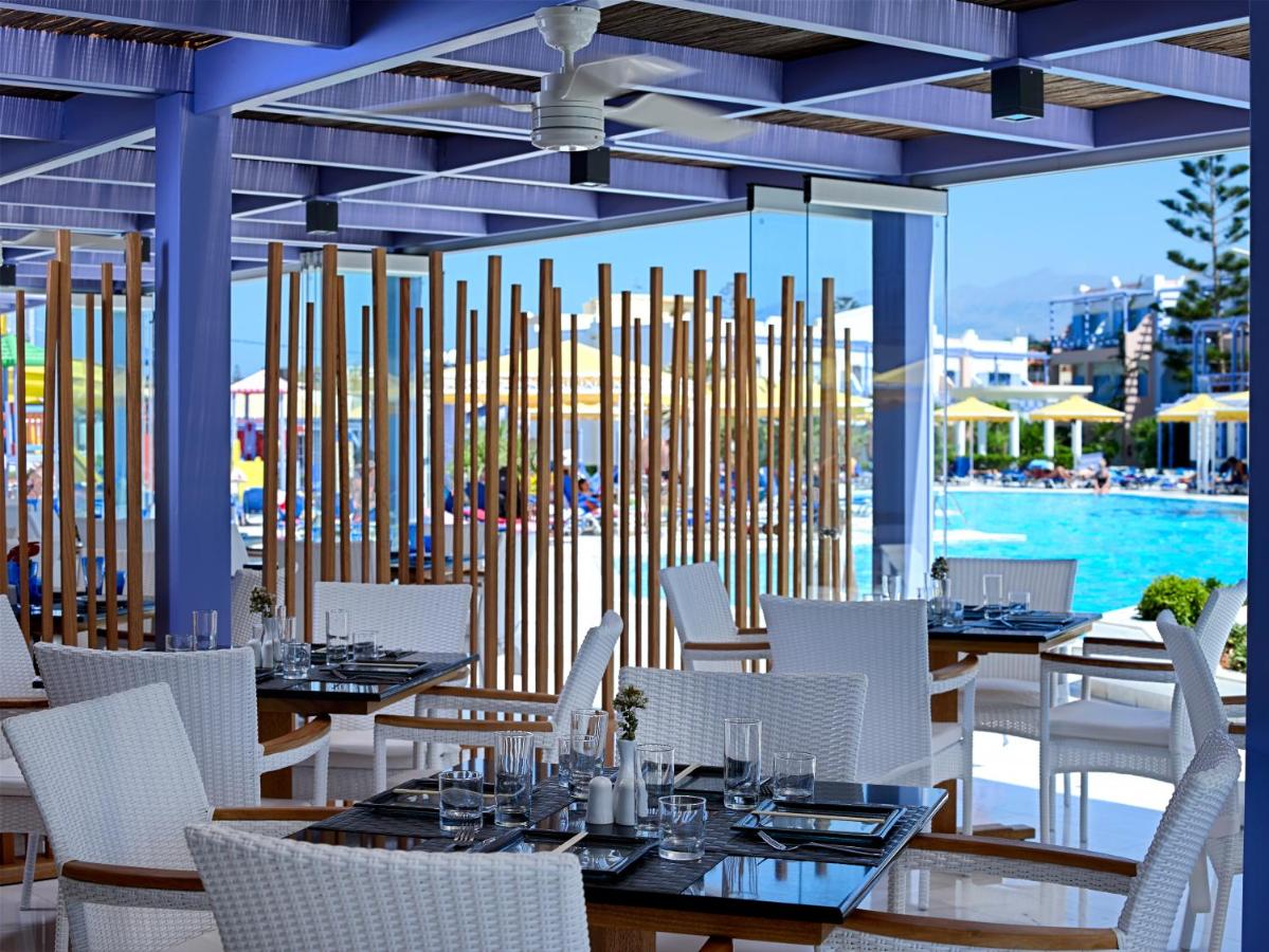 Serita Beach Hotel restaurant