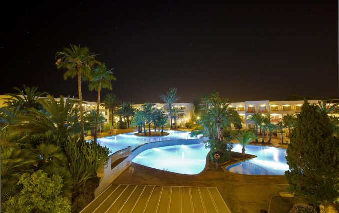 Zwembad van hotel Primasol Cala d'Or Gardens in Mallorca