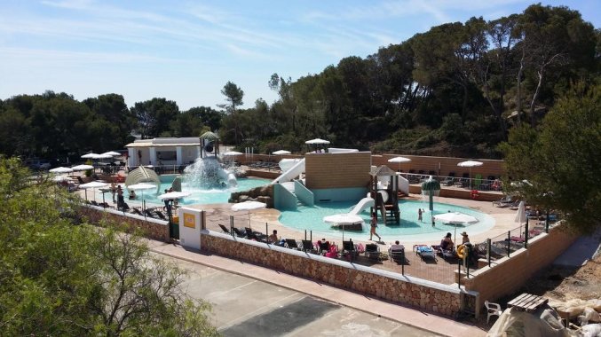 Zwembad van hotel Primasol Cala d'Or Gardens in Mallorca