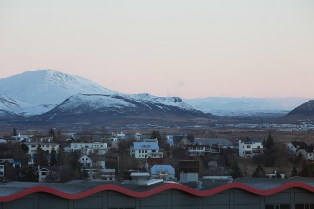 Uitzicht vanuit Hotel Island op IJsland