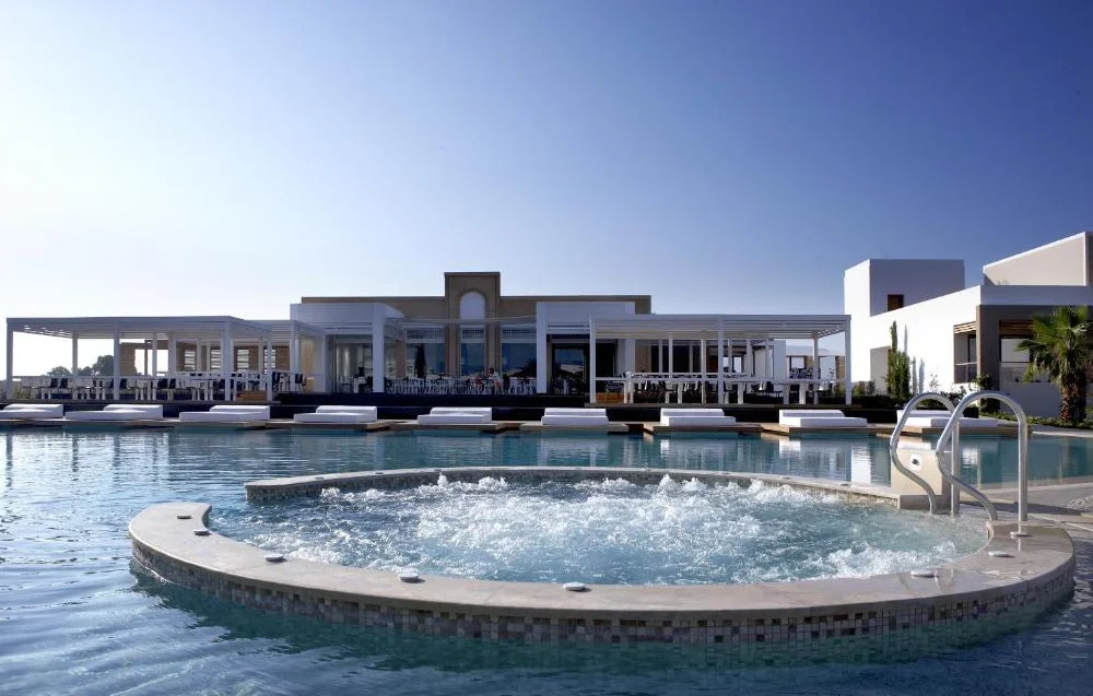 Pelagos Suites Hotel bubbelbad 