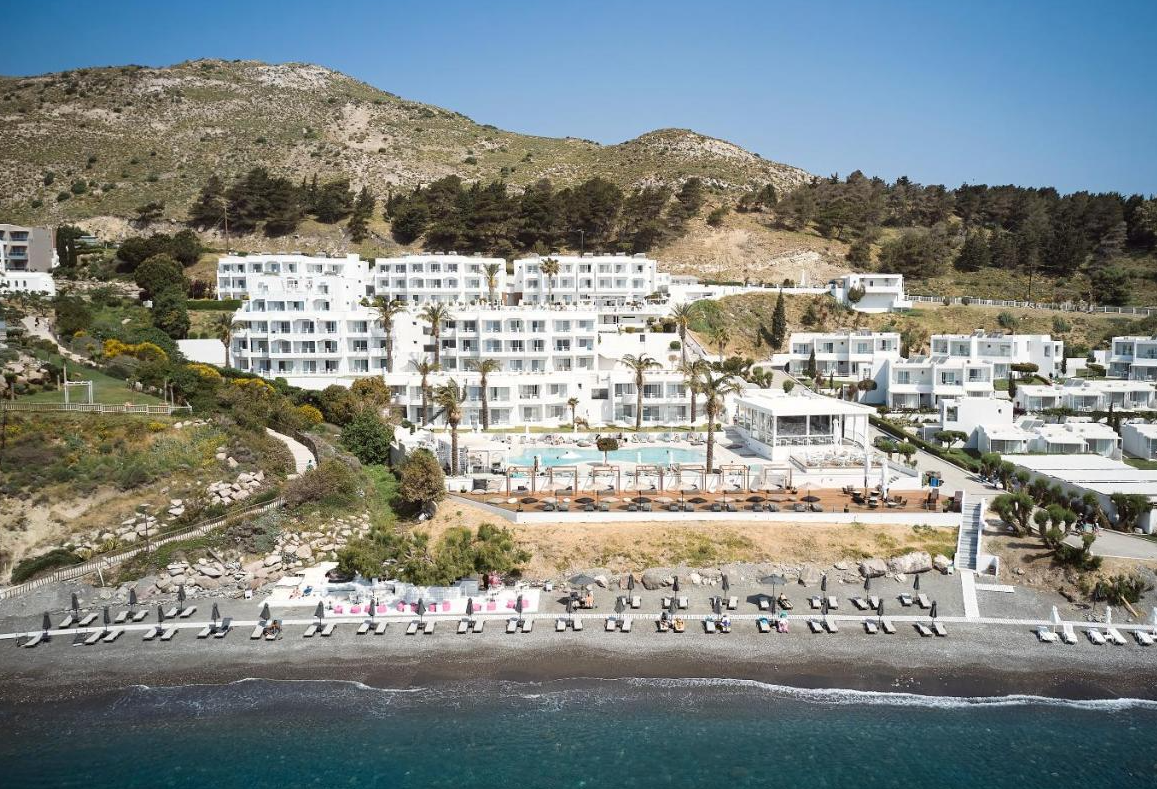 Dimitra Beach Hotel & Suites