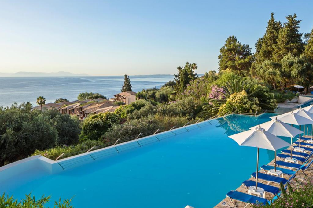 Aeolos Beach Resort Corfu 