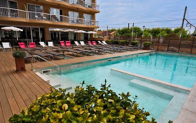 Zwembad van Hotel Volga in Costa Brava
