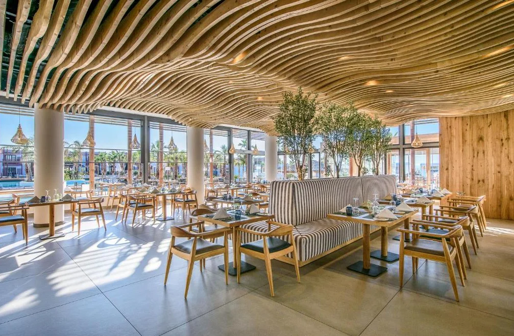 Hotel Stella Island Luxury resort & Spa - Adults Only restaurant 