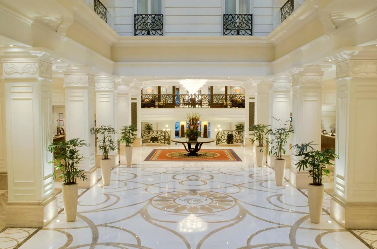 Lobby  in Hotel Corinthia Budapest