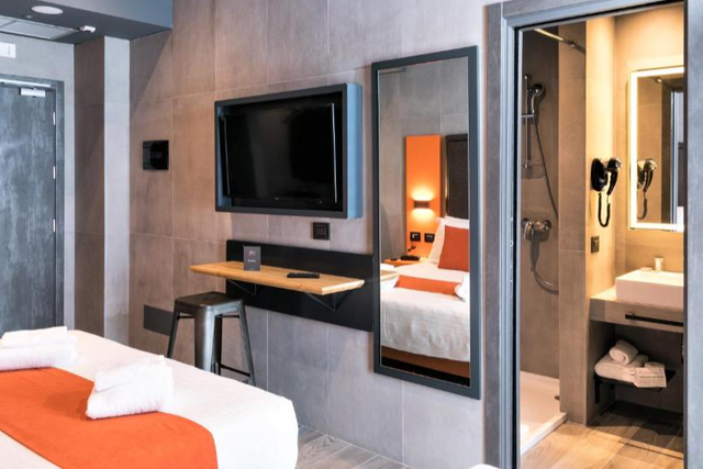 Hotel J24 Milano
