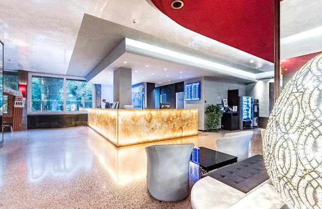 Hotel Antony