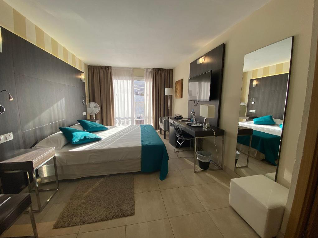 Hotel La Aldea Suites