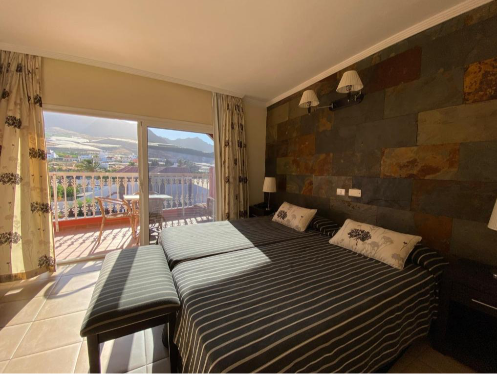 Hotel La Aldea Suites