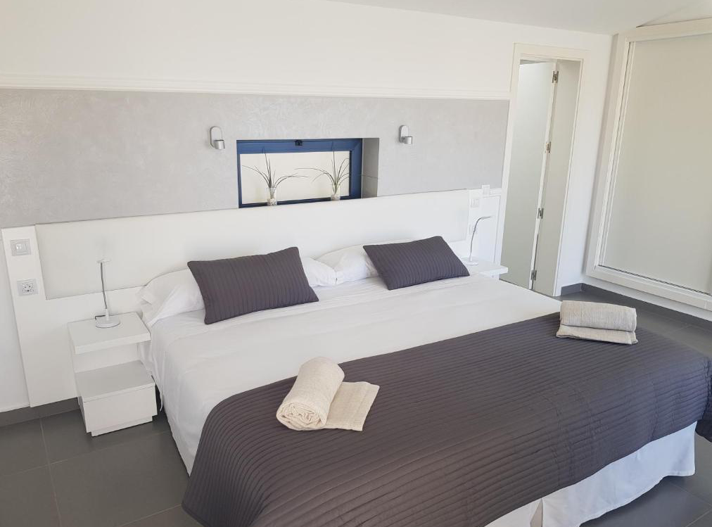 Fuertevillage Suites