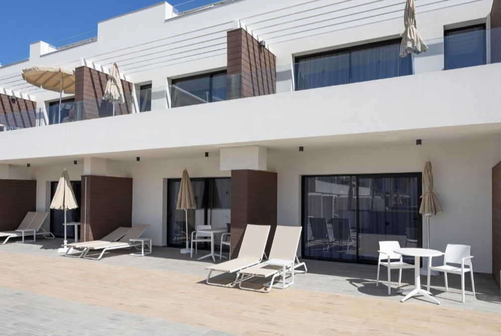 LaCasa Apartments Cotillo