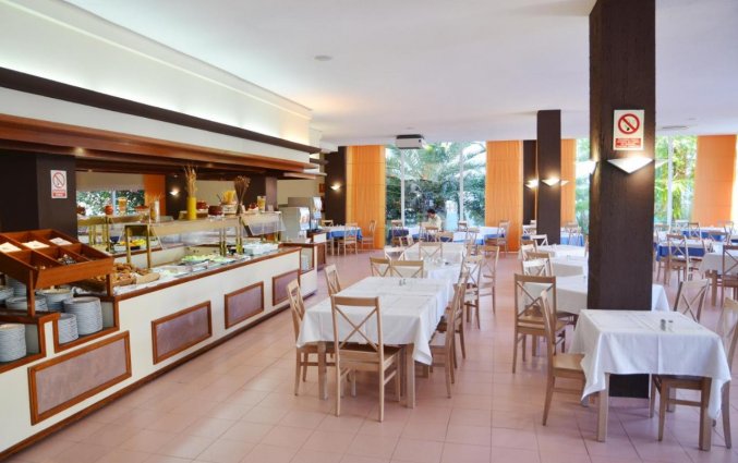 Ontbijtzaal van Hotel azuLine Hotel Pacific Ibiza
