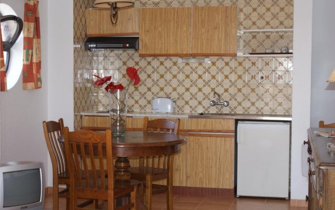 Keuken in Appartementen Mirachoro 2