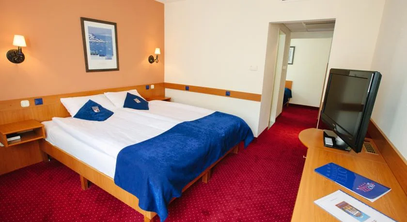 Tweepersoonskamer Hotel Mediterran in Budapest