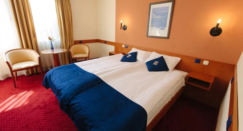 Tweepersoonskamer Hotel Mediterran in Budapest