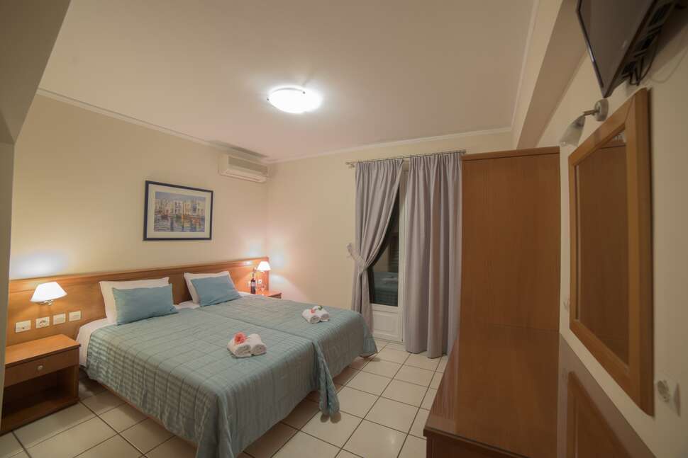 Ostria Apartments Sidari