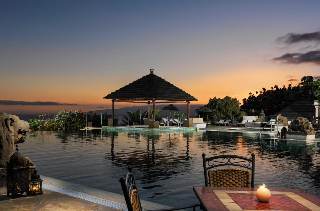 Regency Country Club Apartments & Suites