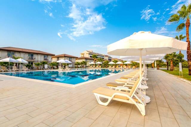 Crystal Boutique Beach Resort