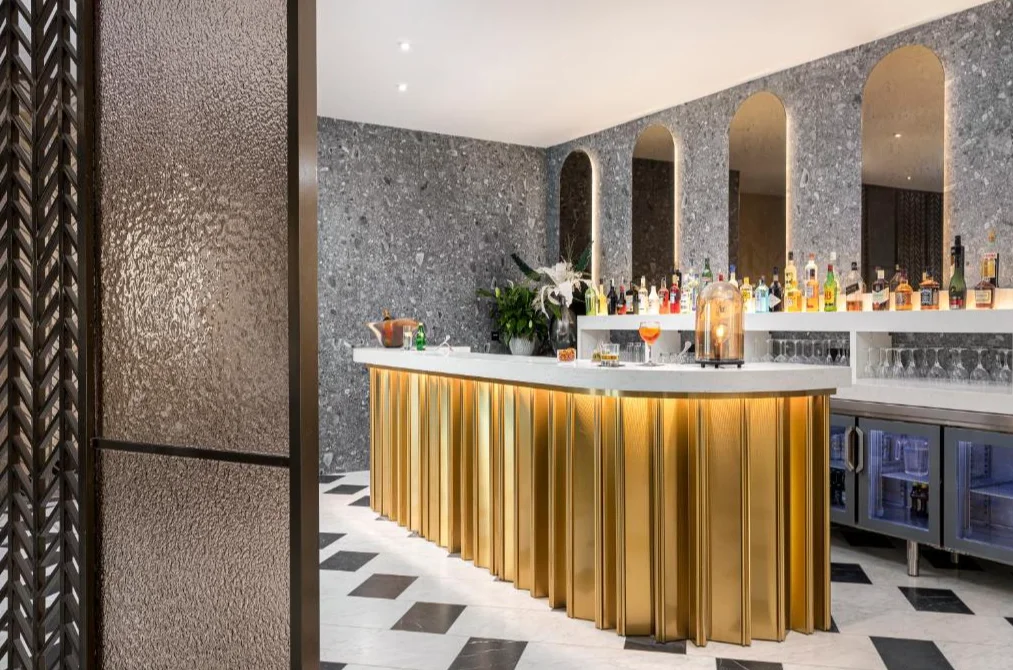 LURE Hotel & Spa bar